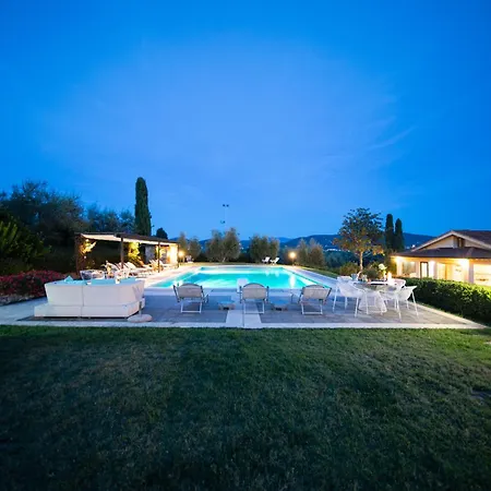 Borgo Spedaletto 5 - Dolcevita Apartment *